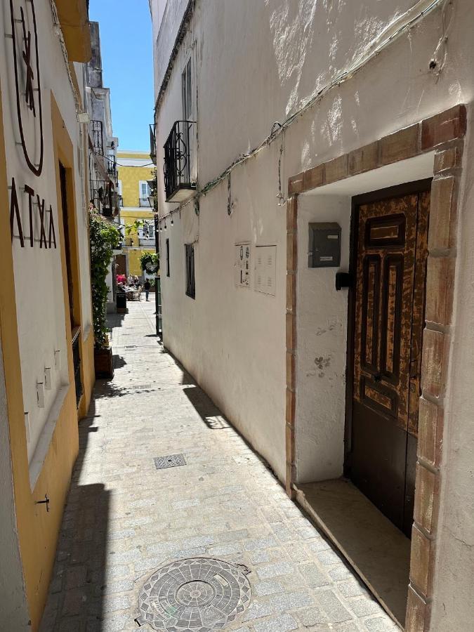 Apartment In Old Town With Roof Terrace And Fibre, Tarifa Exterior photo