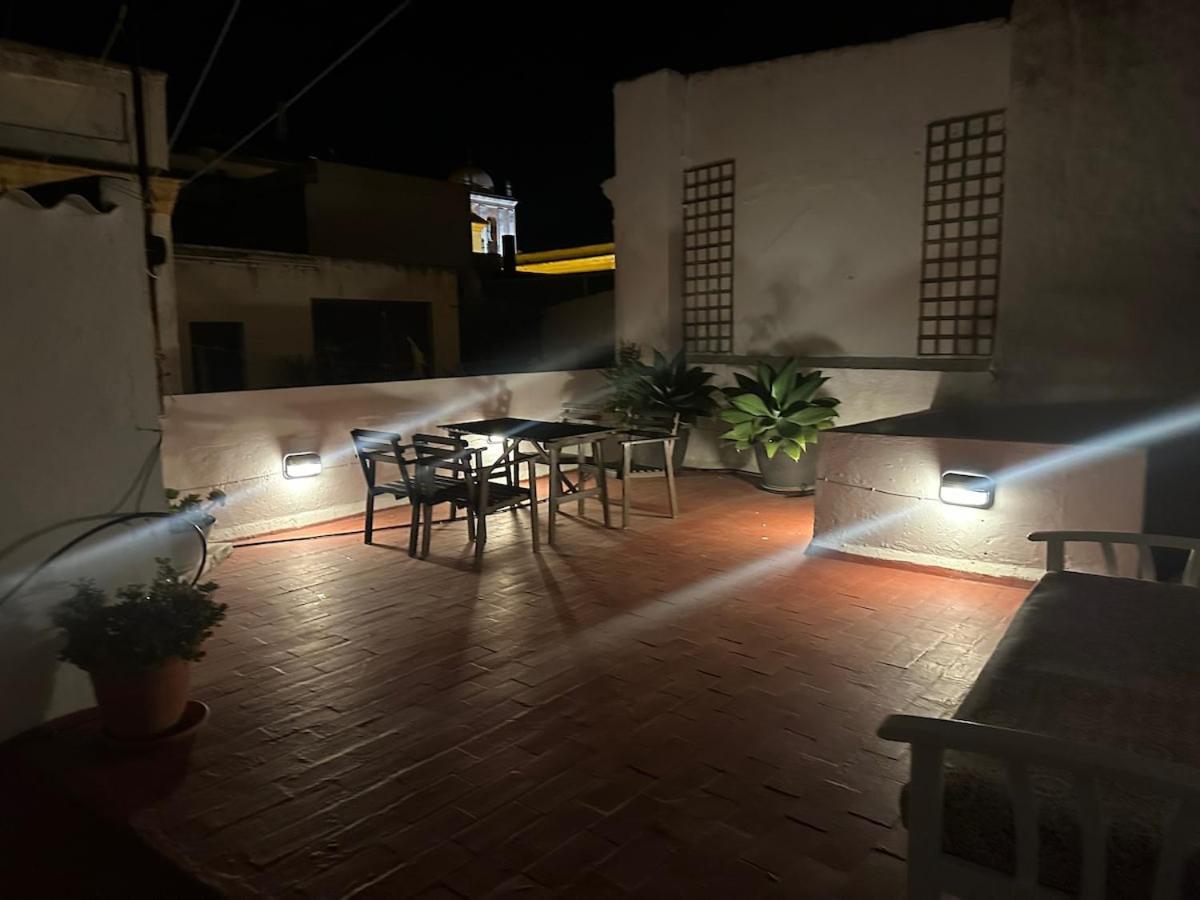 Apartment In Old Town With Roof Terrace And Fibre, Tarifa Exterior photo